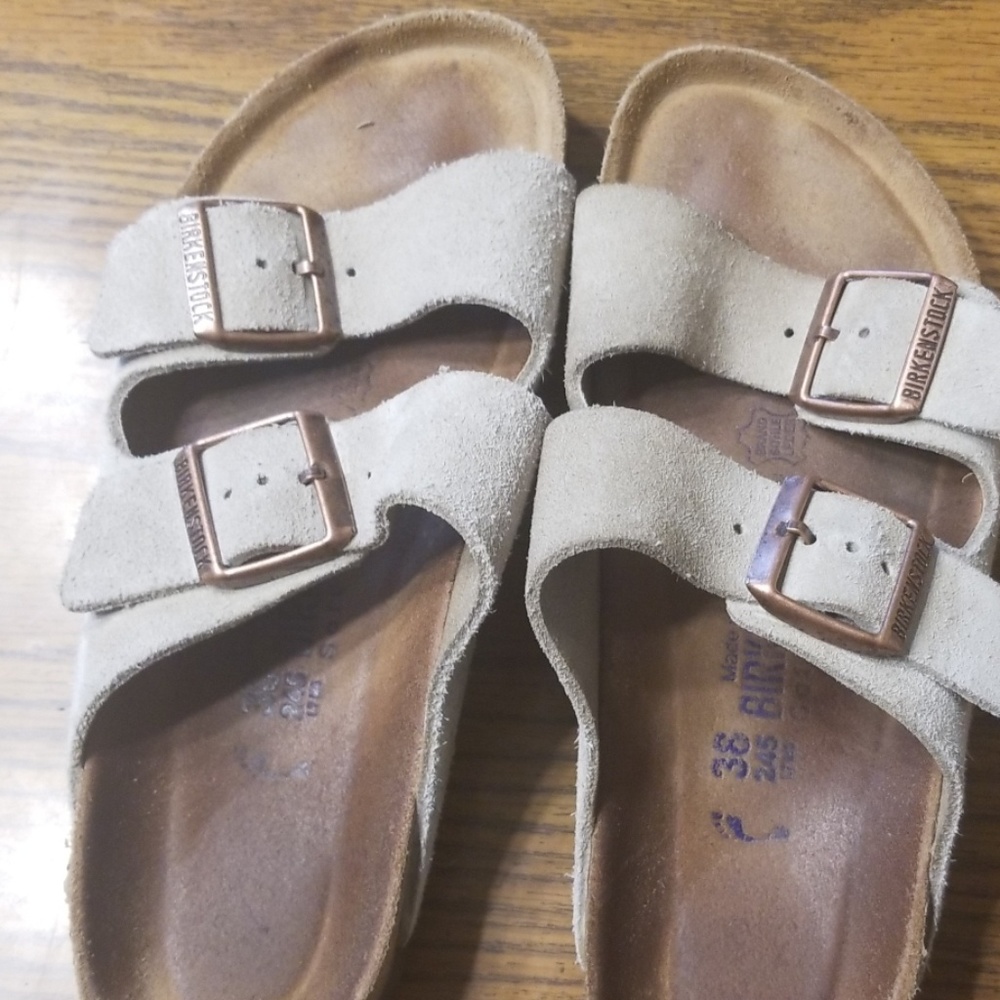 Birkenstock tan sandles